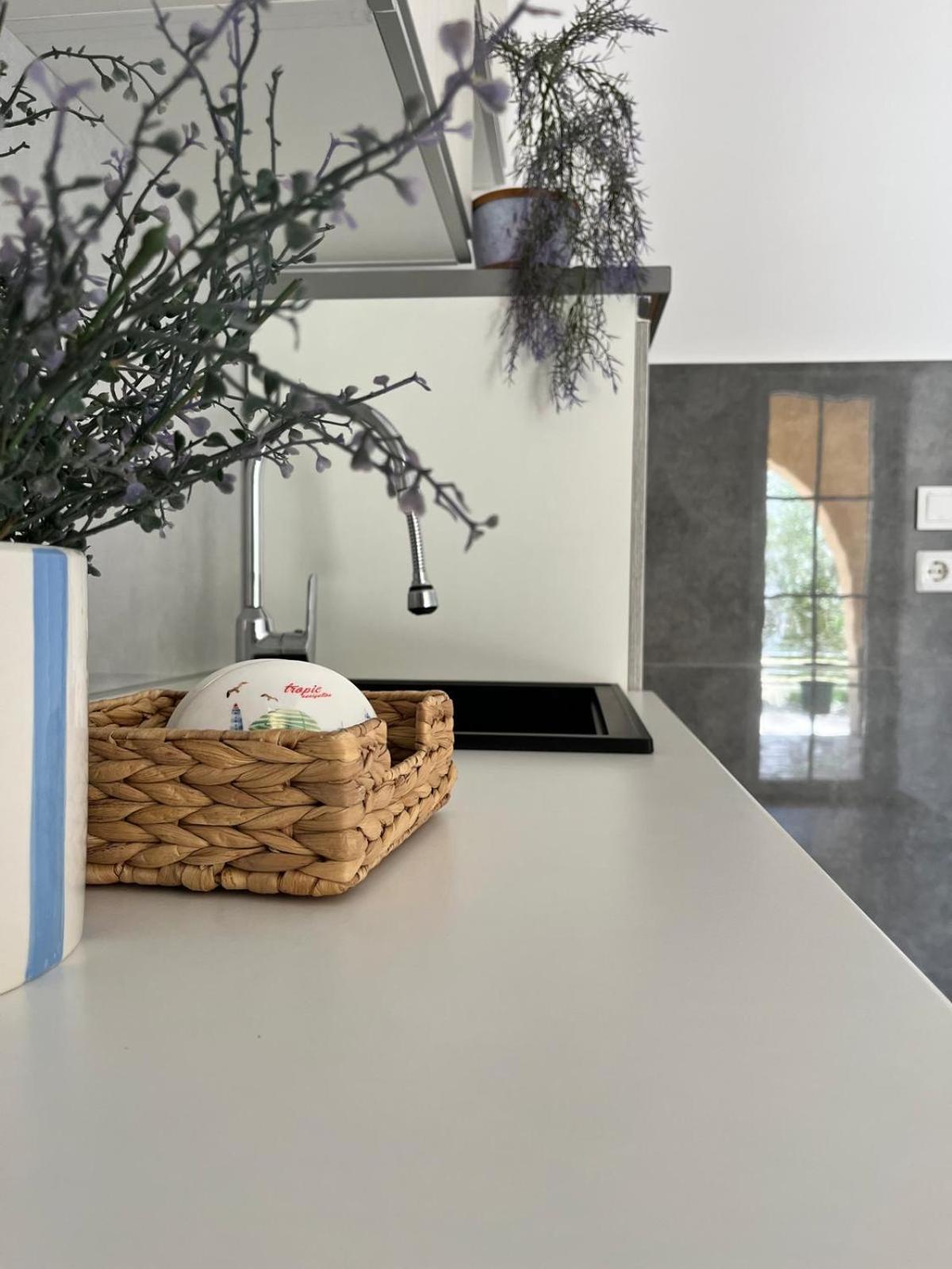 Apartments Rem Novalja Ngoại thất bức ảnh